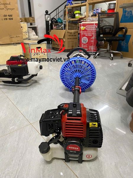 Cần phun thuốc tốc độ cao gắn động cơ máy cắt cỏ Turbo TB1E40