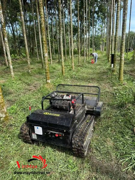 Máy cắt cỏ điều khiển từ xa Turbo TBHT100S