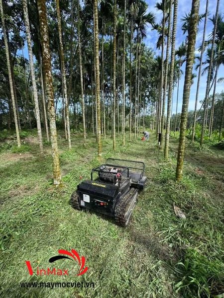 Máy cắt cỏ điều khiển từ xa Turbo TBHT100S