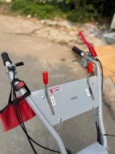 Máy Cắt Cỏ Trục Băm Turbo TB70