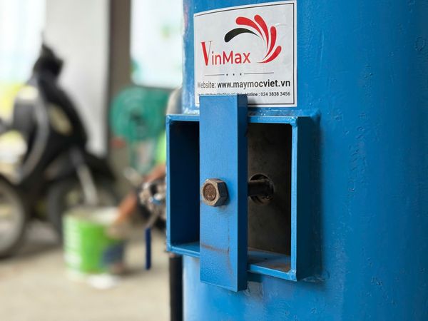 Cối Phun Cát 100L Tẩy Sơn Gỉ Turbo TBC100