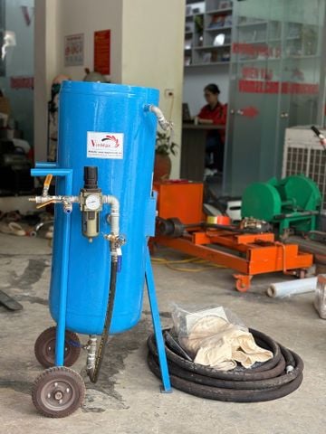 Cối Phun Cát 100L Tẩy Sơn Gỉ Turbo TBC100