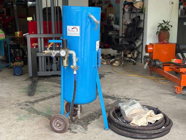 Cối Phun Cát 100L Tẩy Sơn Gỉ Turbo TBC100