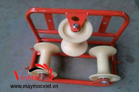Con lăn kéo cáp điện