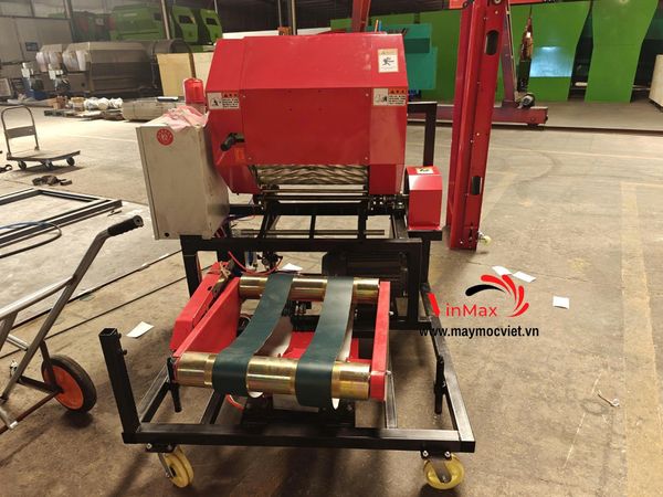 Máy cuốn cỏ ủ chua cho gia súc điện 1 pha Turbo TBC220