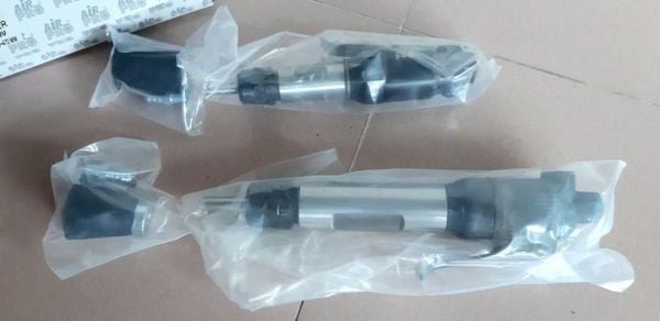 Đầm khuôn cát khí nén SA7601