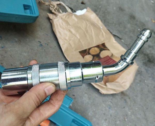 Đầm khuôn cát khí nén D4 D6 D9