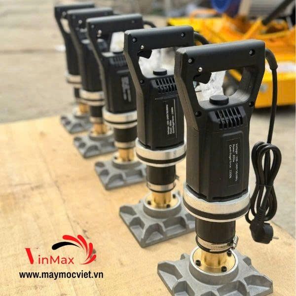 Máy Rung Cột, Cốp Pha Cầm Tay TBR85 Điện 220V