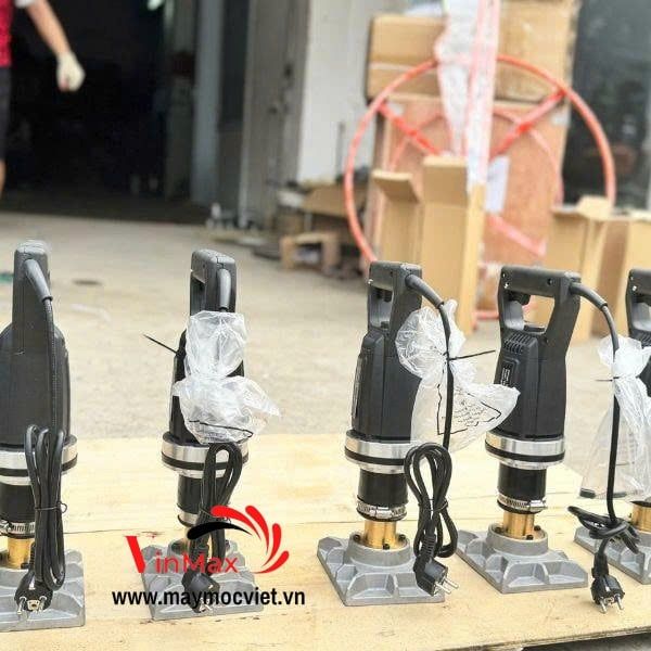 Máy Rung Cột, Cốp Pha Cầm Tay TBR85 Điện 220V