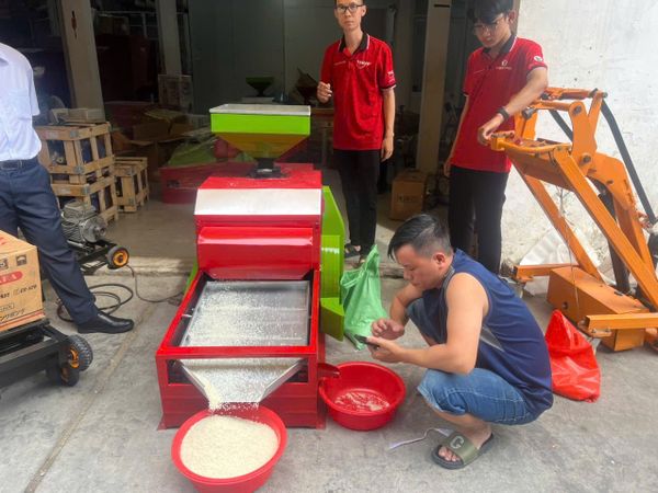 Máy lọc sạn gạo, mối mọt 1 tấn / giờ Takyo TK 1000