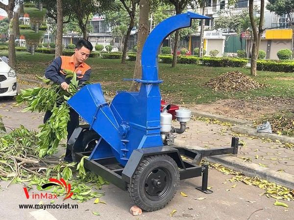 Máy băm cành bệ kéo Turbo TBT2T