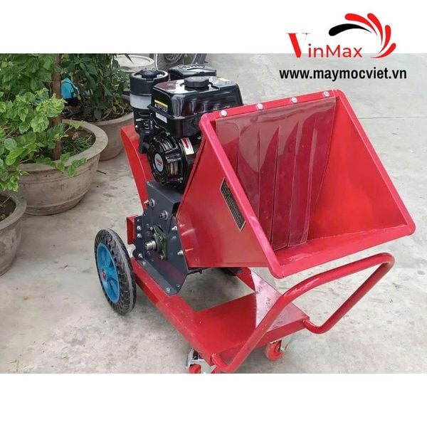 Máy băm cành cây, tàu lá mini Kawasaki BCK70