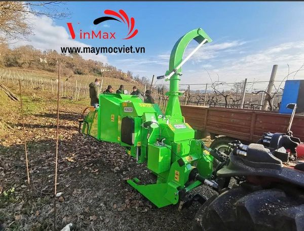 Máy băm cành cây công nghiệp Turbo TB817