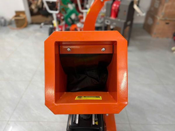 Máy băm cành chạy xăng Turbo BCTB70