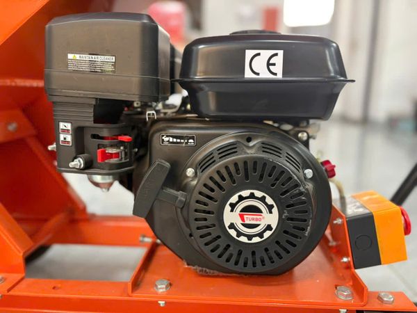 Máy băm cành chạy xăng Turbo BCTB70