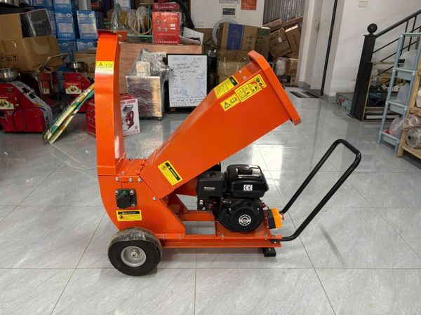 Máy băm cành chạy xăng Turbo BCTB70