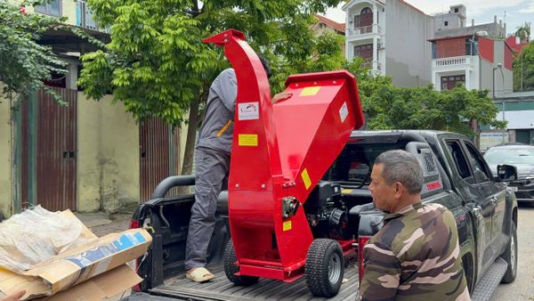 Máy Băm Cành Đề Nổ Dùng Xăng Turbo TBX15