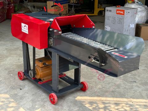 Máy băm ngô, cỏ, rơm làm thức ăn cho gia súc gia cầm Vinmax VBC2500
