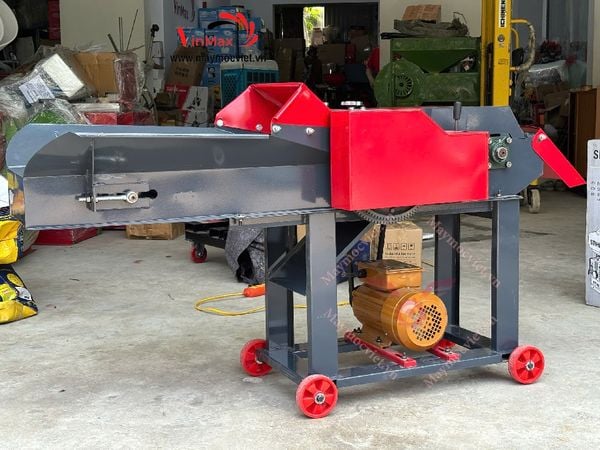 Máy băm ngô, cỏ, rơm làm thức ăn cho gia súc gia cầm Vinmax VBC2500