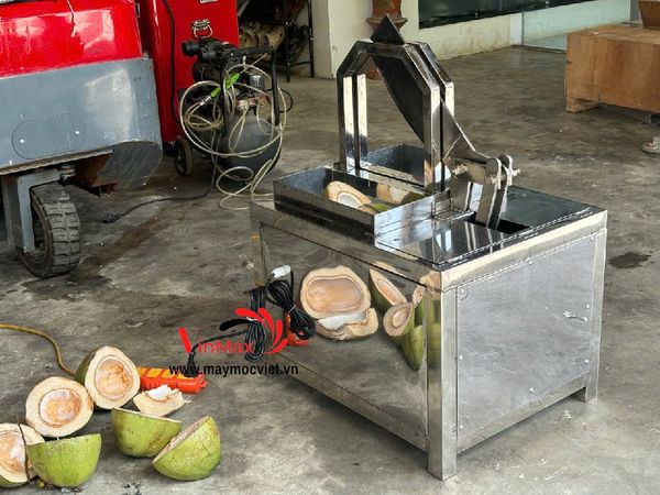 Máy Bổ Đôi Dừa Tươi Tự Động VMD7580