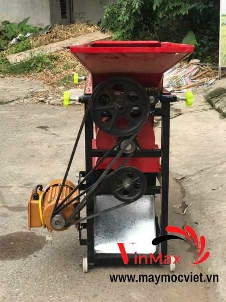 Máy bóc bẹ ngô kết hợp tách hạt ngô Turbo TBB130