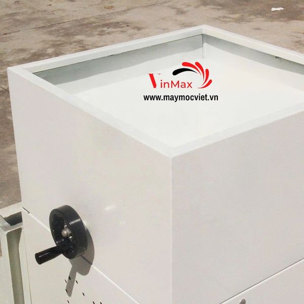 Máy Bóc Vỏ Đậu Xanh, Đậu Đen, Đậu Nành Khô Tự Động 200–300kg/h Turbo BV750