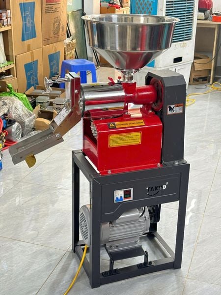 Máy Xát Vỏ, Bóc Vỏ Đậu Nành Takyo TK190 ( mẫu mới nhất )