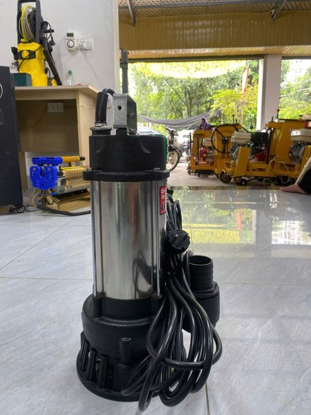 Máy bơm chìm inox 0.75kW BT750
