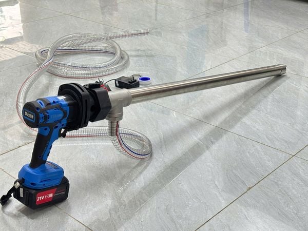 Bơm Dầu Nhớt, Hóa Chất Thùng Phuy Chạy Pin Turbo TBB1000