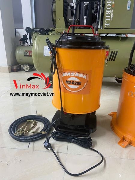 Máy Bơm Mỡ Dùng Điện Masada MD620E