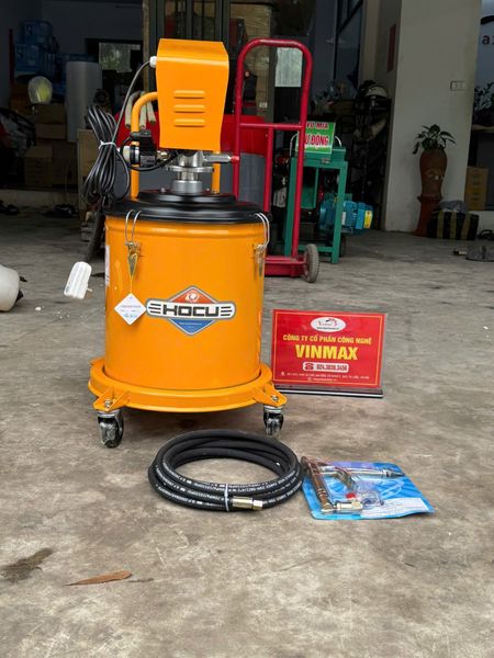 MÁY BƠM MỠ ĐIỆN KOCU GZ-D2