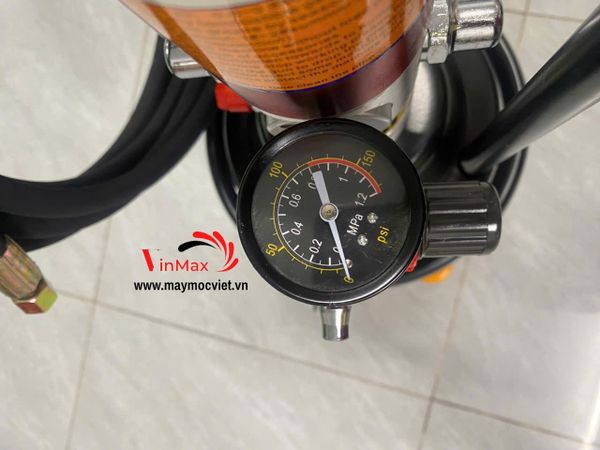 Máy bơm mỡ 12L khí nén AG12