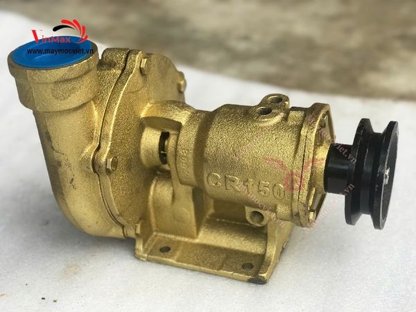 Bơm nước biển dùng dây curoa CR150