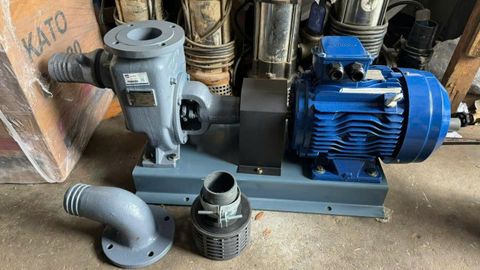 Bơm bùn nước thải tự hút EBARA 50SQPB (4kW)