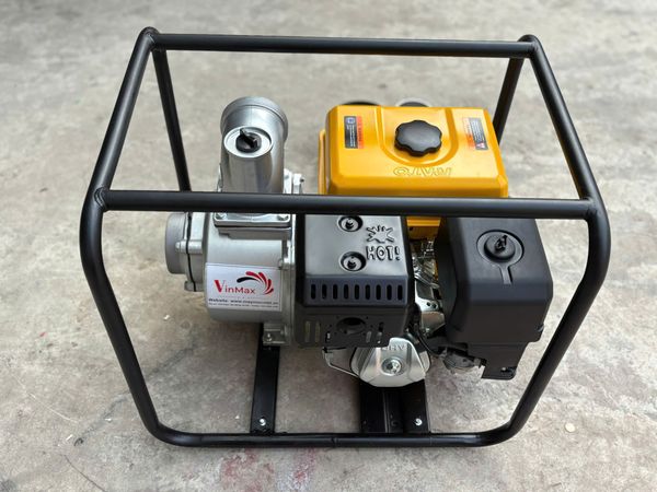 Máy Bơm Nước Chạy Xăng Rato 15HP