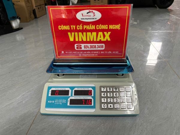 Cân tính giá tiền 40kg, K019 độ chia 5g phím bọc inox