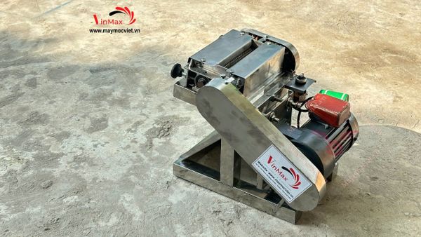 Máy cán thịt tươi sống, cán thịt cốt lết 2 lô gai Vinmax VMT17