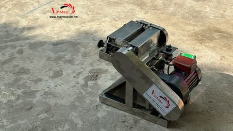 Máy cán thịt tươi sống, cán thịt cốt lết 2 lô gai Vinmax VMT17