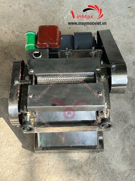 Máy cán thịt tươi sống, cán thịt cốt lết 2 lô gai Vinmax VMT17