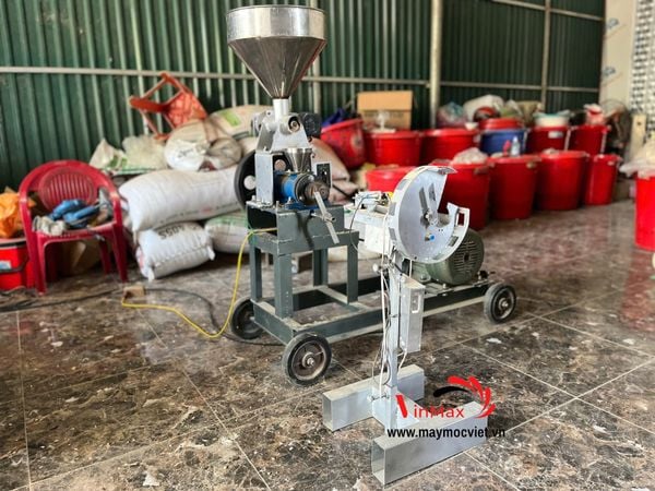 Máy Cắt Bỏng Ống Dùng Điện 220V TBB220