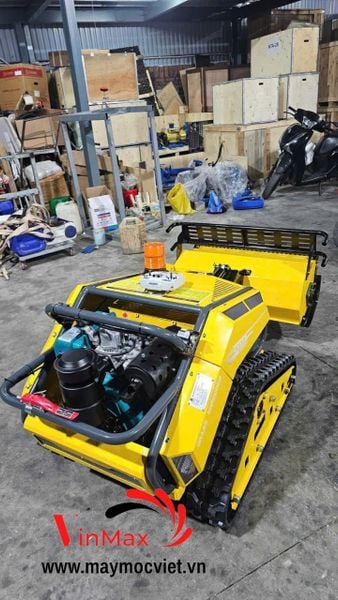 Máy cắt cỏ trục băm diesel  di chuyển bánh xích Turbo 20hp TBX2080