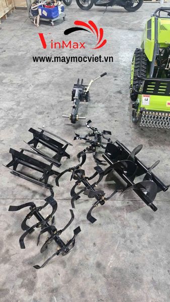 Máy cắt cỏ trục băm diesel  di chuyển bánh xích Turbo 20hp TBX2080