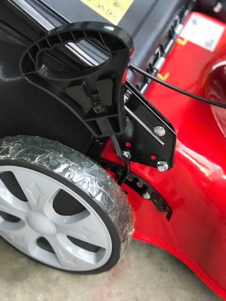 Máy Cắt Cỏ Đẩy Tay Turbo TB216 Chạy Xăng 173cc