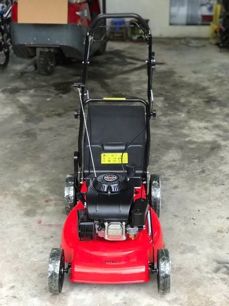 Máy Cắt Cỏ Đẩy Tay Turbo TB216 Chạy Xăng 173cc