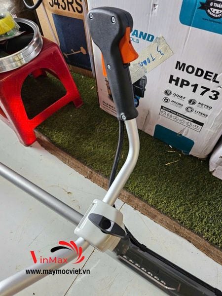 Máy Cắt Cỏ Đeo Vai Holzfforma FF450