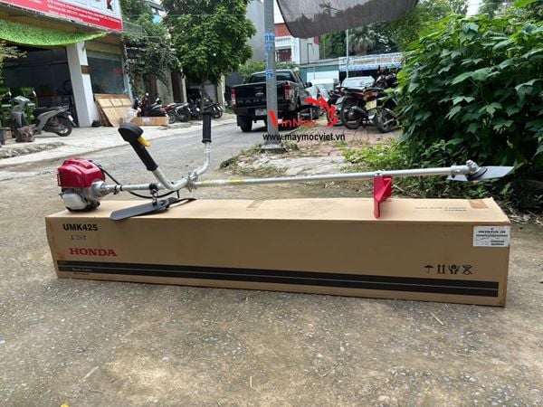 Máy cắt cỏ Honda UMK425T U2ST (Động cơ GX25)