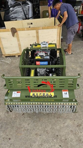 Máy cắt cỏ điều khiển từ xa bánh xích 15HP Turbo TBX1580