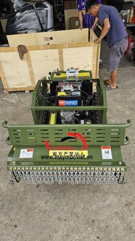 Máy cắt cỏ điều khiển từ xa bánh xích 15HP Turbo TBX1580
