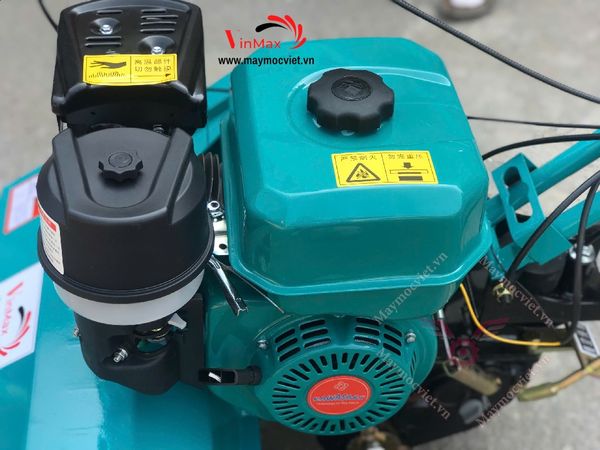 Máy Cắt Cỏ Trục Băm Kawasaki KW32