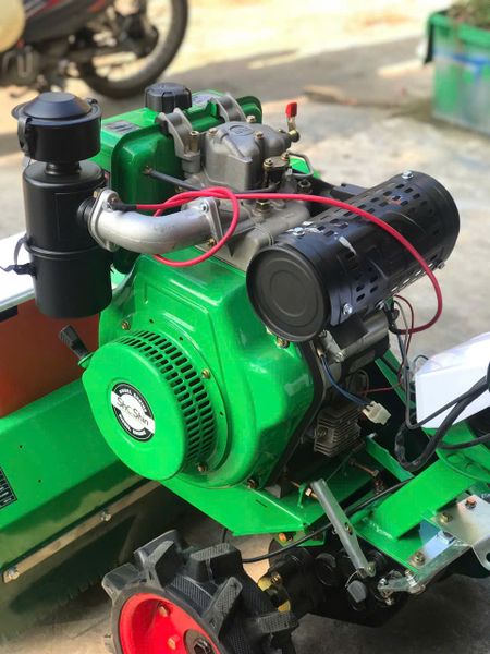 Máy Cắt Cỏ Trục Băm Chạy Dầu Shoshin ST-M800
